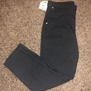 Women’s dress pants